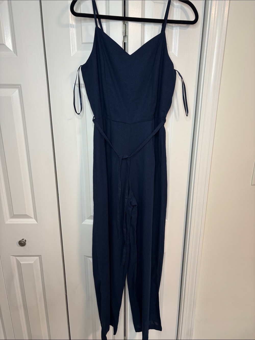 Navy Sleeveless V-Neck Jumpsuit with Tie Waist